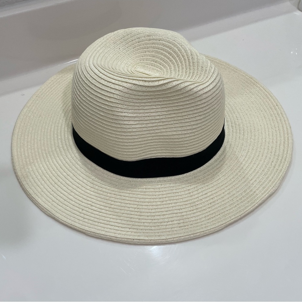 Sungrubbies Packable UPF50 Sun Protection Fedora Wide Brim Hat